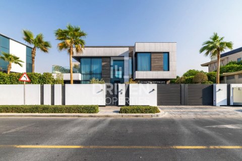 Villa in Pearl Jumeirah, Jumeirah, Dubai 5 bedrooms, 898.47 sq.m. № 138181 - photo 2
