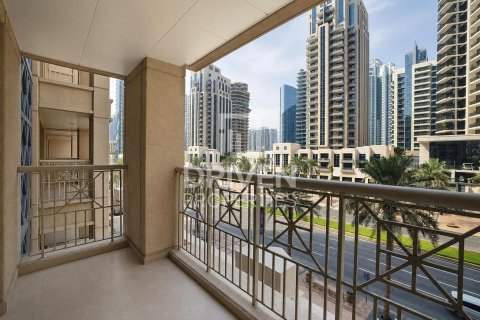 Appartement à 29 Burj Boulevard, Downtown Dubai (Downtown Burj Dubai), Dubai, 2 chambres, 118.36 m², № 138175