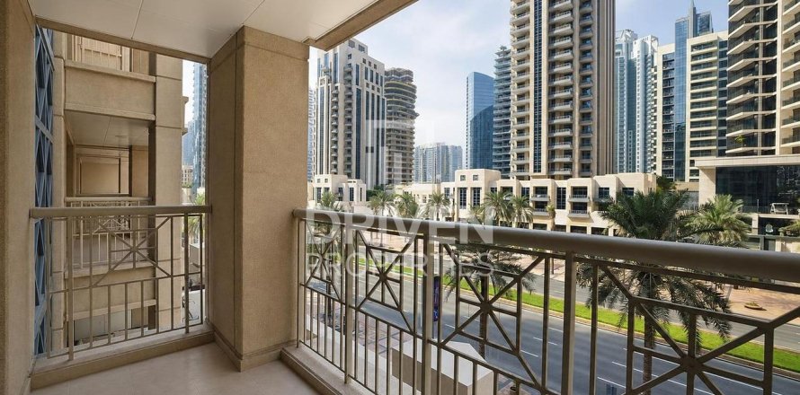Apartment in 29 Burj Boulevard, Downtown Dubai (Downtown Burj Dubai), Dubai 2 bedrooms, 118.36 sq.m. № 138175