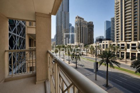 Apartment in 29 Burj Boulevard, Downtown Dubai (Downtown Burj Dubai), Dubai 2 bedrooms, 118.36 sq.m. № 138175 - photo 13