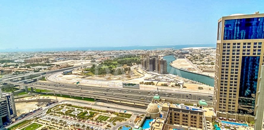 Apartment in Al Habtoor City, Business Bay, Dubai 1 bedroom, 75 sq.m. № 113693