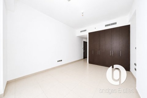 Apartment in Downtown Dubai (Downtown Burj Dubai), Dubai 2 bedrooms, 140 sq.m. № 124606 - photo 15