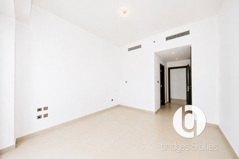 Apartment in Downtown Dubai (Downtown Burj Dubai), Dubai 2 bedrooms, 140 sq.m. № 124606 - photo 16