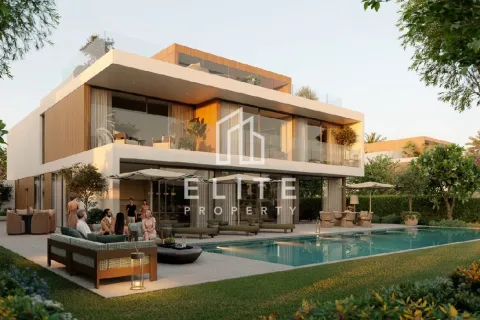 Villa in Dubai 5 bedrooms, 815 sq.m. № 121210