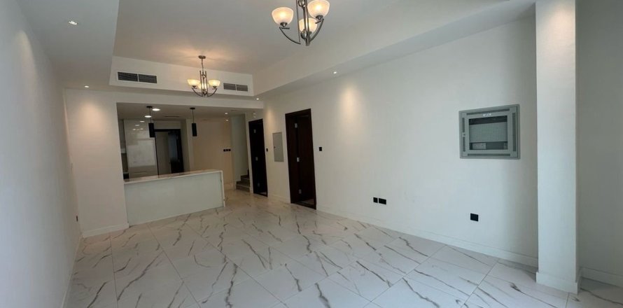 Villa in Dubai 4 bedrooms, 293.8 sq.m. № 109846