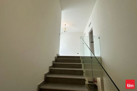 Villa in Dubai 4 bedrooms, 293.8 sq.m. № 109846 - photo 9