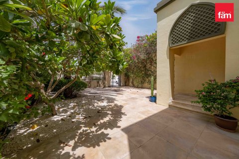 Villa à Jumeirah Park, Dubai, 3 chambres, 510 m², № 109841 - photo 4