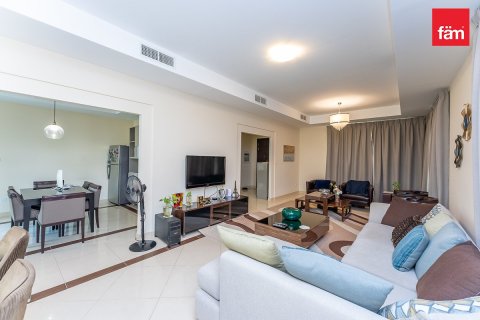 Villa in Dubai 4 bedrooms, 635.9 sq.m. № 121987 - photo 20