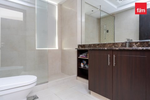 Villa in Dubai 4 bedrooms, 635.9 sq.m. № 121987 - photo 10