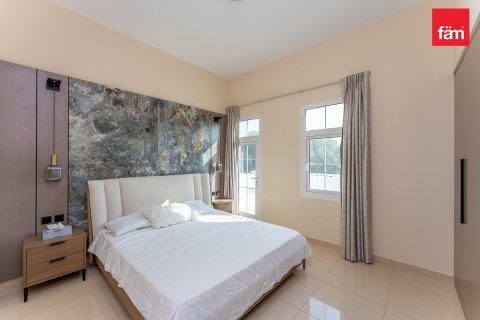 Villa in Dubai 4 bedrooms, 635.9 sq.m. № 121987 - photo 24