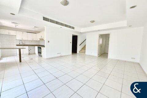 Villa in Springs 14, The Springs, Dubai 3 bedrooms, 228 sq.m. № 74488 - photo 6