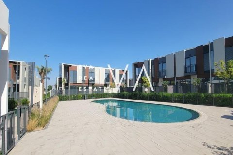Townhouse in Dubai 4 bedrooms, 263.93 sq.m. № 52881 - photo 6