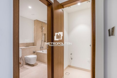 Apartamento en EMAAR Beachfront, Dubai Harbour, Dubai, 1 dormitorio, 67 m², № 72780 - foto 10