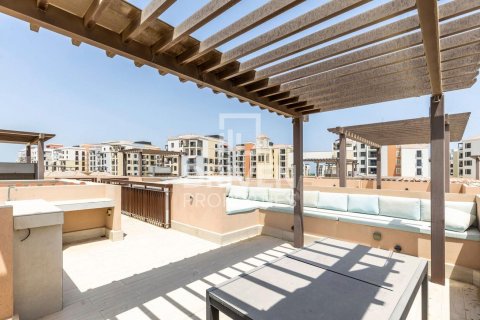 Villa à Jumeirah, Dubai, 4 chambres, 450.21 m², № 140016 - photo 20