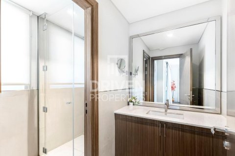 Villa à Jumeirah, Dubai, 4 chambres, 450.21 m², № 140016 - photo 15