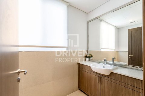 Villa à Jumeirah, Dubai, 4 chambres, 450.21 m², № 140016 - photo 14