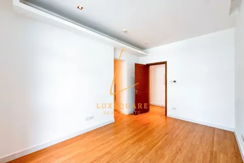 Apartment in Al Wasl, Dubai 2 bedrooms, 173 sq.m. № 118949 - photo 18
