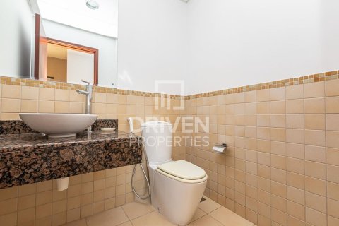 Apartment in Sadaf, Jumeirah Beach Residence, Dubai 2 bedrooms, 130.25 sq.m. № 134191 - photo 15