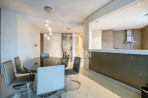 Снять в аренду квартиру в DAMAC Towers by Paramount, Бизнес-Бэй, Дубай: 3 спальни, 162.21м², № 138810 - фото 12