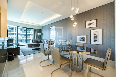 Снять в аренду квартиру в DAMAC Towers by Paramount, Бизнес-Бэй, Дубай: 3 спальни, 162.21м², № 138810 - фото 3