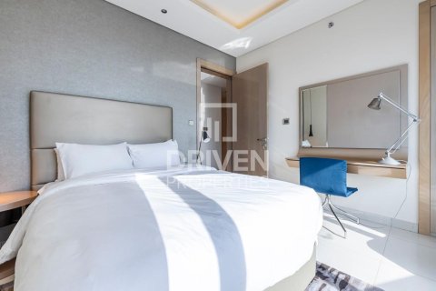 Снять в аренду квартиру в DAMAC Towers by Paramount, Бизнес-Бэй, Дубай: 3 спальни, 162.21м², № 138810 - фото 7