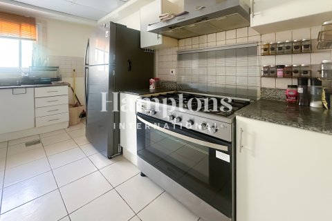 Villa in Meadows 1, Meadows, Dubai 5 bedrooms, 540.04513900 sq.m. № 110040 - photo 7