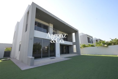 Villa en Dubai Hills Estate, Dubai, 5 dormitorios, 577 m², № 115731 - foto 9