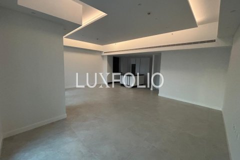 Снять в аренду квартиру в Marina Residences, Пальма Джумейра, Дубай: 3 спальни, 439м², № 46334 - фото 12