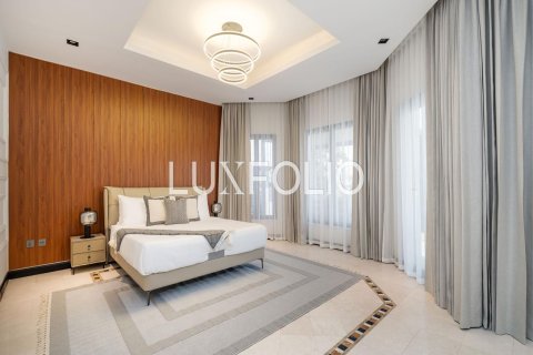 Снять в аренду виллу в Garden Homes, Пальма Джумейра, Дубай: 5 спален, 622м², № 46330 - фото 11