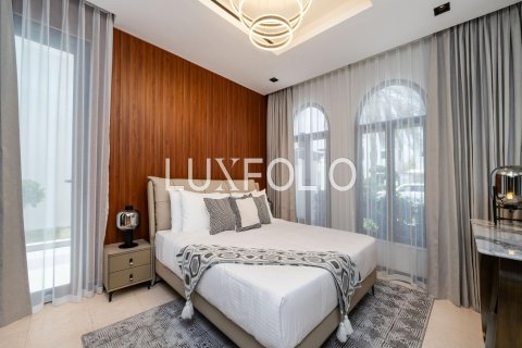 Снять в аренду виллу в Garden Homes, Пальма Джумейра, Дубай: 5 спален, 622м², № 46330 - фото 2