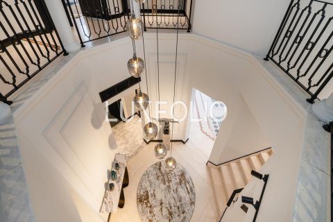 Снять в аренду виллу в Garden Homes, Пальма Джумейра, Дубай: 5 спален, 622м², № 46330 - фото 15