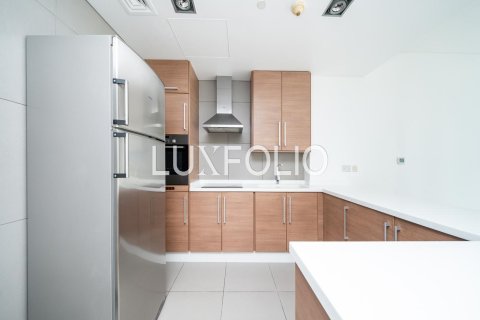 Снять в аренду квартиру в Дубай Марине, Дубай: 2 спальни, 172м², № 46331 - фото 7