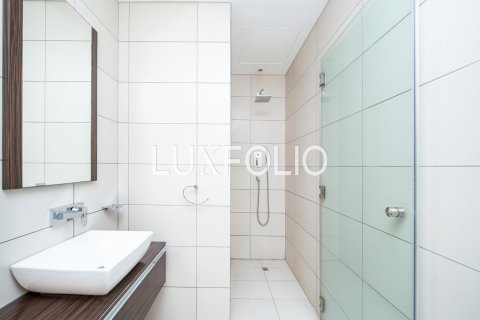 Снять в аренду квартиру в Дубай Марине, Дубай: 2 спальни, 172м², № 46331 - фото 17
