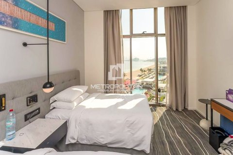 Apartment in Palm Jumeirah, Dubai 3 bedrooms, 185 sq.m. № 73211 - photo 11