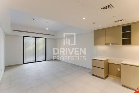 Купить квартиру в Umm Suqeim 3, Умм-Сукейм, Дубай: 1 спальня, 70.14м², № 138511 - фото 3