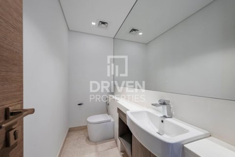 Apartment in Business Bay, Dubai 2 bedrooms, 104.33 sq.m. № 138570 - photo 12