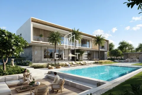 Villa in Dubai 6 bedrooms, 1867 sq.m. № 121523