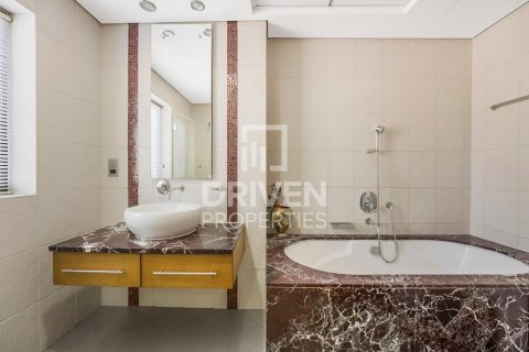 Apartment in Murjan, Jumeirah Beach Residence, Dubai 3 bedrooms, 201.6 sq.m. № 138522 - photo 25