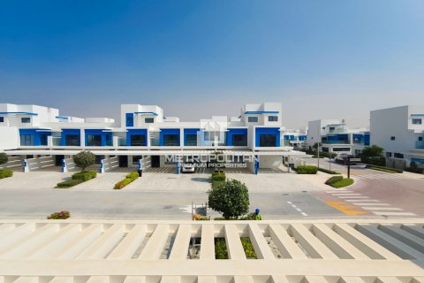 Maison de ville à Damac Lagoons, Dubai, 3 chambres, 144 m², № 74068 - photo 14
