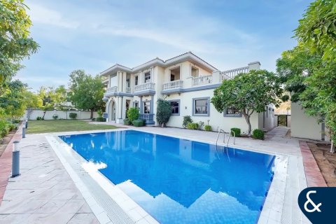 Снять в аренду виллу в Signature Villas, Пальма Джумейра, Дубай: 6 спален, 650м², № 91552 - фото 2