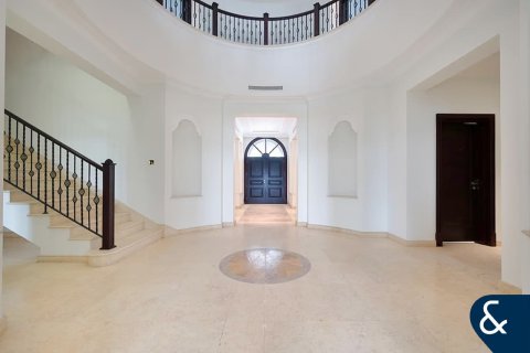 Снять в аренду виллу в Signature Villas, Пальма Джумейра, Дубай: 6 спален, 650м², № 91552 - фото 7