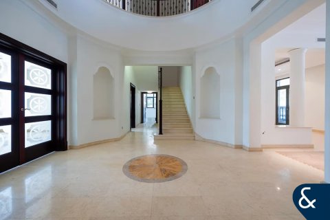 Снять в аренду виллу в Signature Villas, Пальма Джумейра, Дубай: 6 спален, 650м², № 91552 - фото 4
