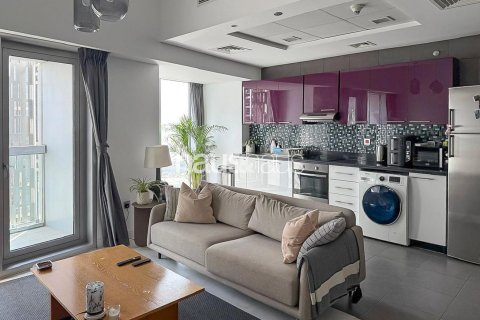 Снять в аренду квартиру в Дубай Марине, Дубай: 1 спальня, 66м², № 45216 - фото 2
