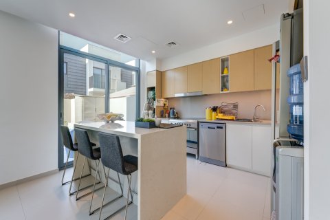 Adosado en Dubai, 4 dormitorios, 224 m², № 137835 - foto 6