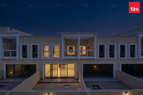Villa in Dubai 4 bedrooms, 144 sq.m. № 139406 - photo 30