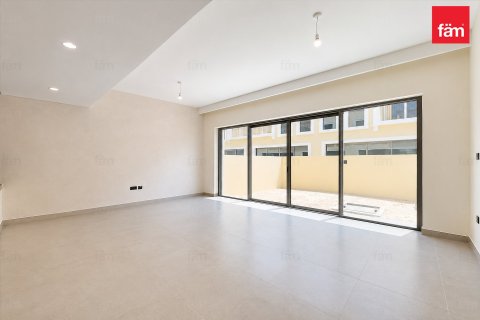 Villa in Dubai 4 bedrooms, 144 sq.m. № 139406 - photo 3