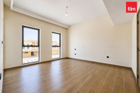 Villa in Dubai 4 bedrooms, 144 sq.m. № 139406 - photo 9