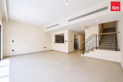 Villa in Dubai 4 bedrooms, 144 sq.m. № 139406 - photo 15