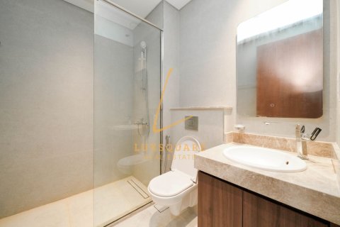 Townhouse in Al Furjan, Dubai 4 bedrooms, 672 sq.m. № 110641 - photo 15