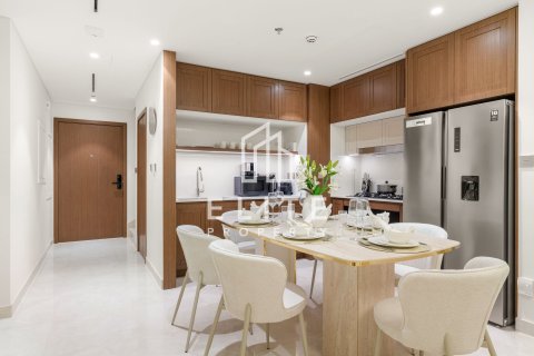 Apartment in EMAAR Beachfront, Dubai Harbour, Dubai 3 bedrooms, 188 sq.m. № 142404 - photo 6